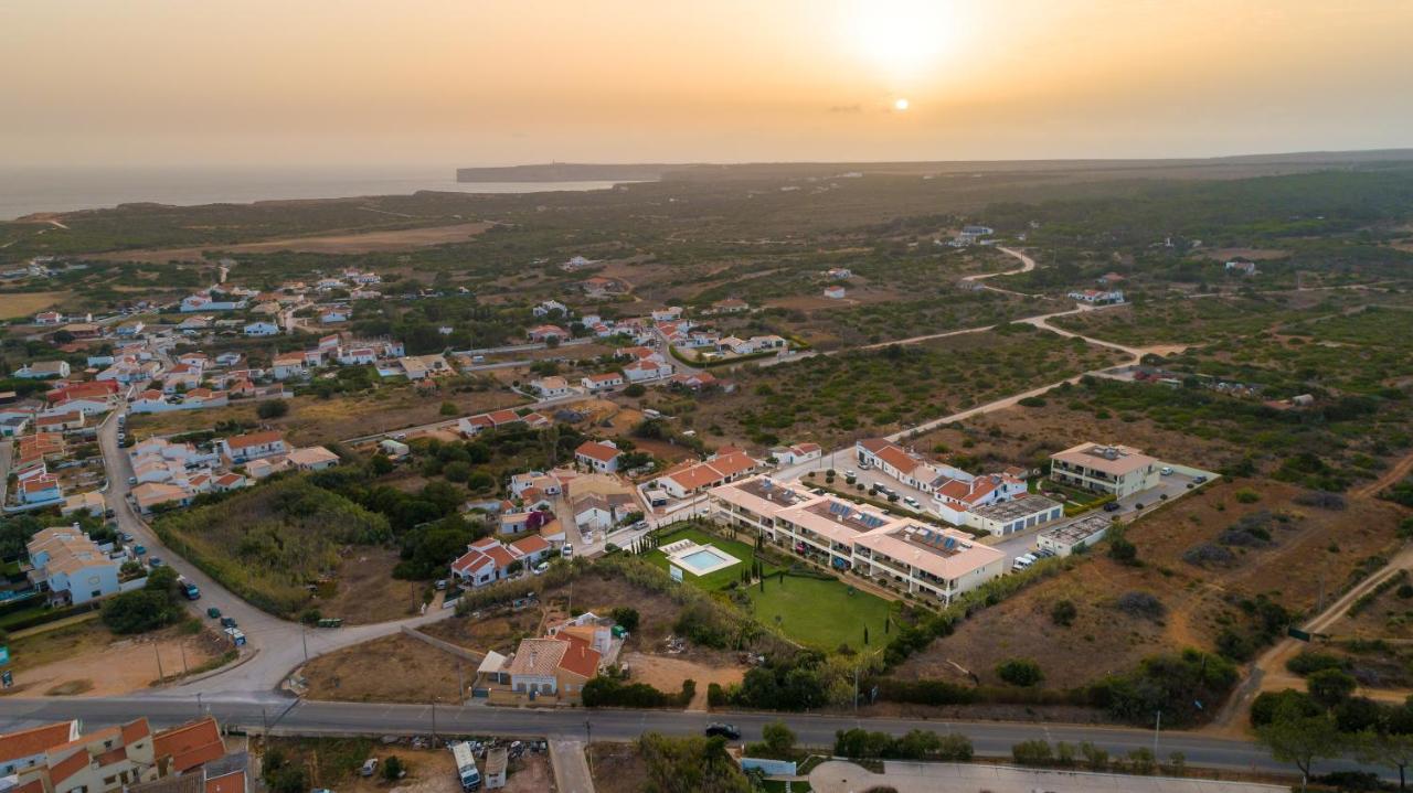 Apartamento 7 Mares Com Suite Сагреш Экстерьер фото