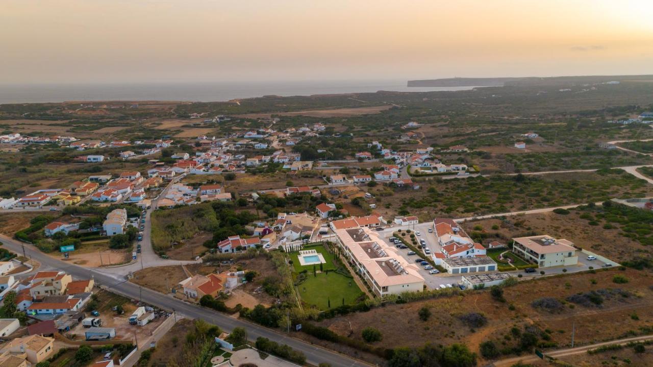 Apartamento 7 Mares Com Suite Сагреш Экстерьер фото